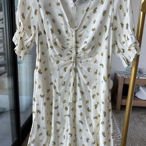 Faithfull the Brand Palma Mini Dress in Carrie Floral Print- like new